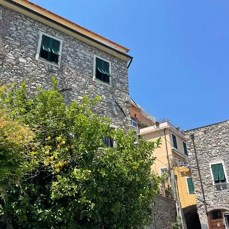 Апартаменты Locazione Turistica Maison Paradiso *
