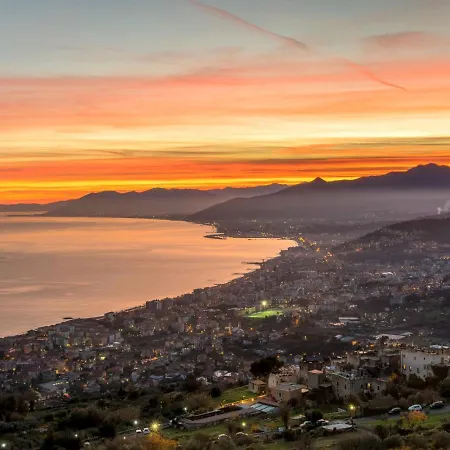 Lejlighed Locazione Turistica Maison Paradiso Pietra Ligure